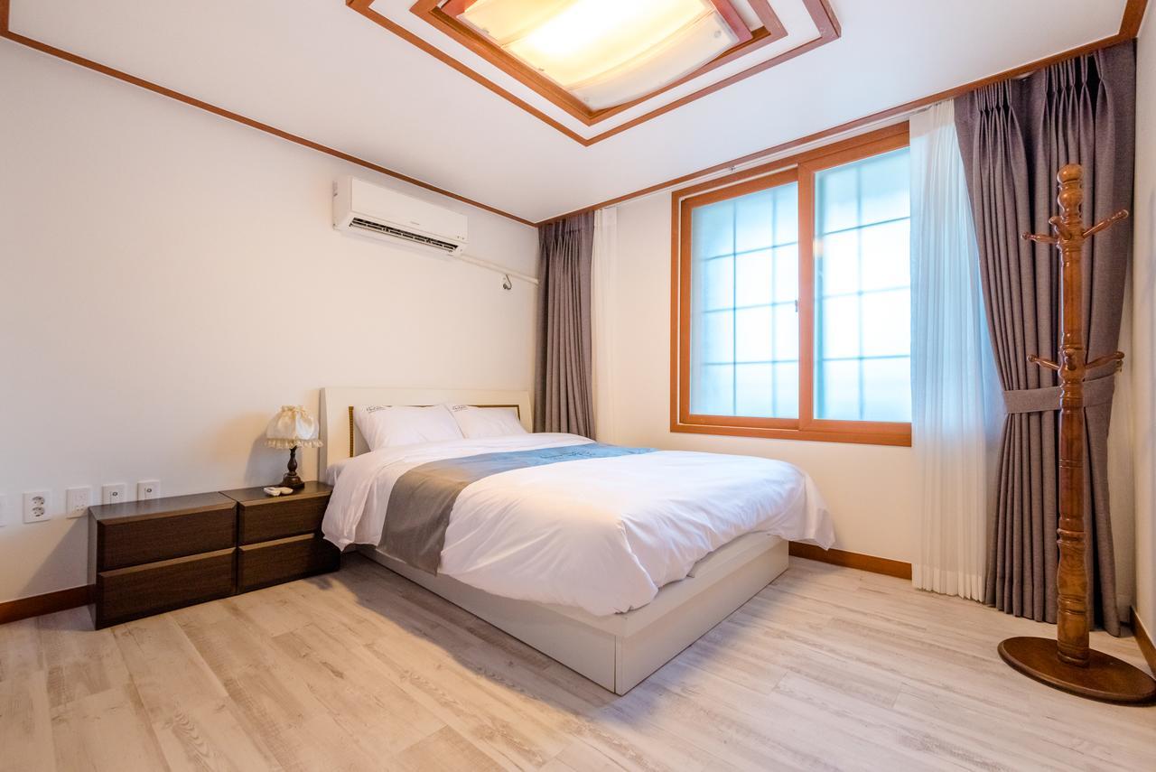 Home Fourest Resort Geoje Bagian luar foto