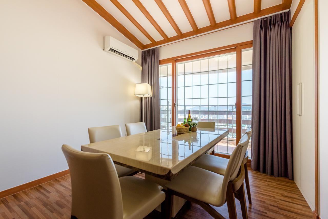 Home Fourest Resort Geoje Bagian luar foto